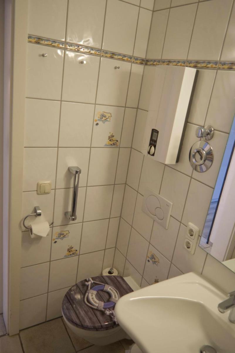Inselblume 80 - Gemuetliche Ferienwohnung, Blick Auf Die Fehmarnsundbruecke Burgtiefe auf Fehmarn Eksteriør bilde