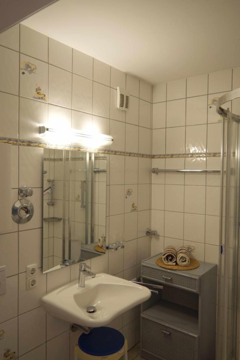 Inselblume 80 - Gemuetliche Ferienwohnung, Blick Auf Die Fehmarnsundbruecke Burgtiefe auf Fehmarn Eksteriør bilde